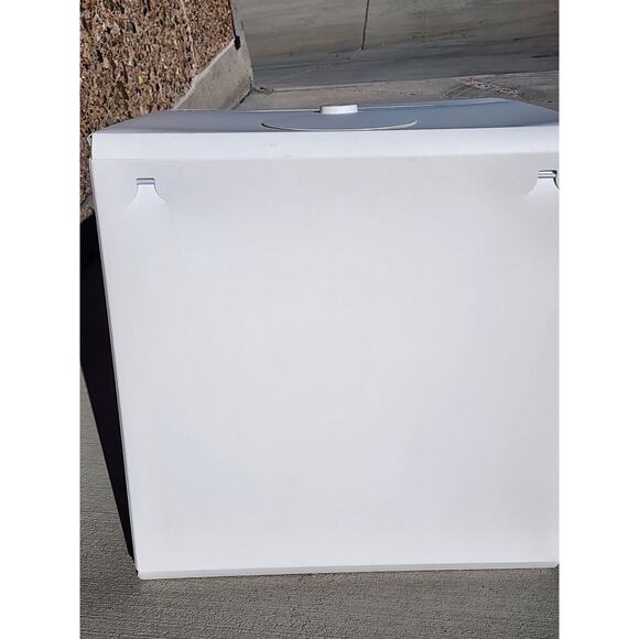 Neewer White Lightbox Collapsable with LED Strips & 4 Background Colors - Picture 11 of 16